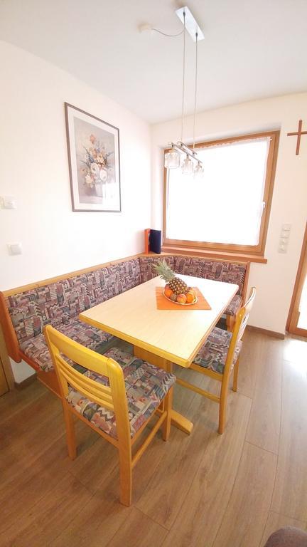 Pitterlehof Apartment เคียเนส ภายนอก รูปภาพ